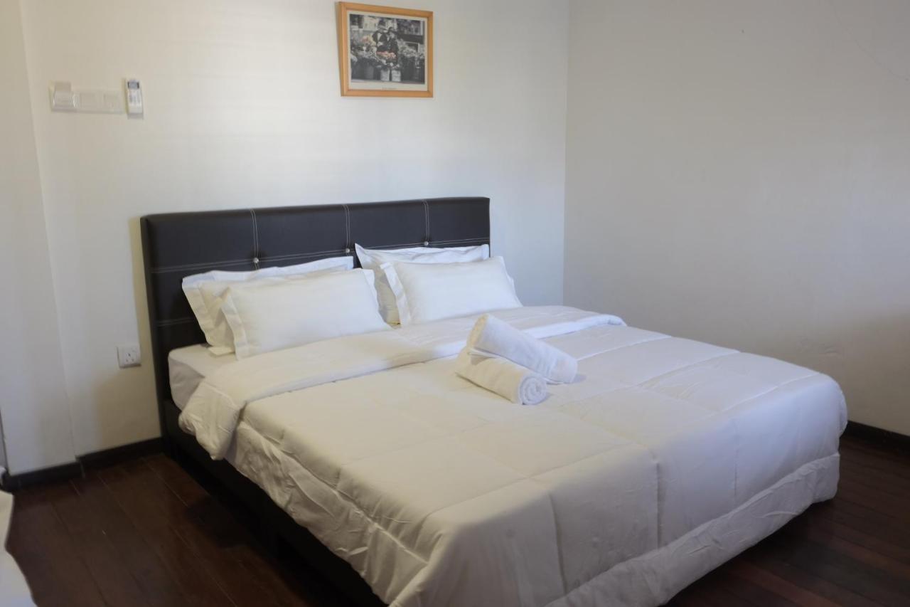 קוצ'ינג Natol Homestay - London מראה חיצוני תמונה