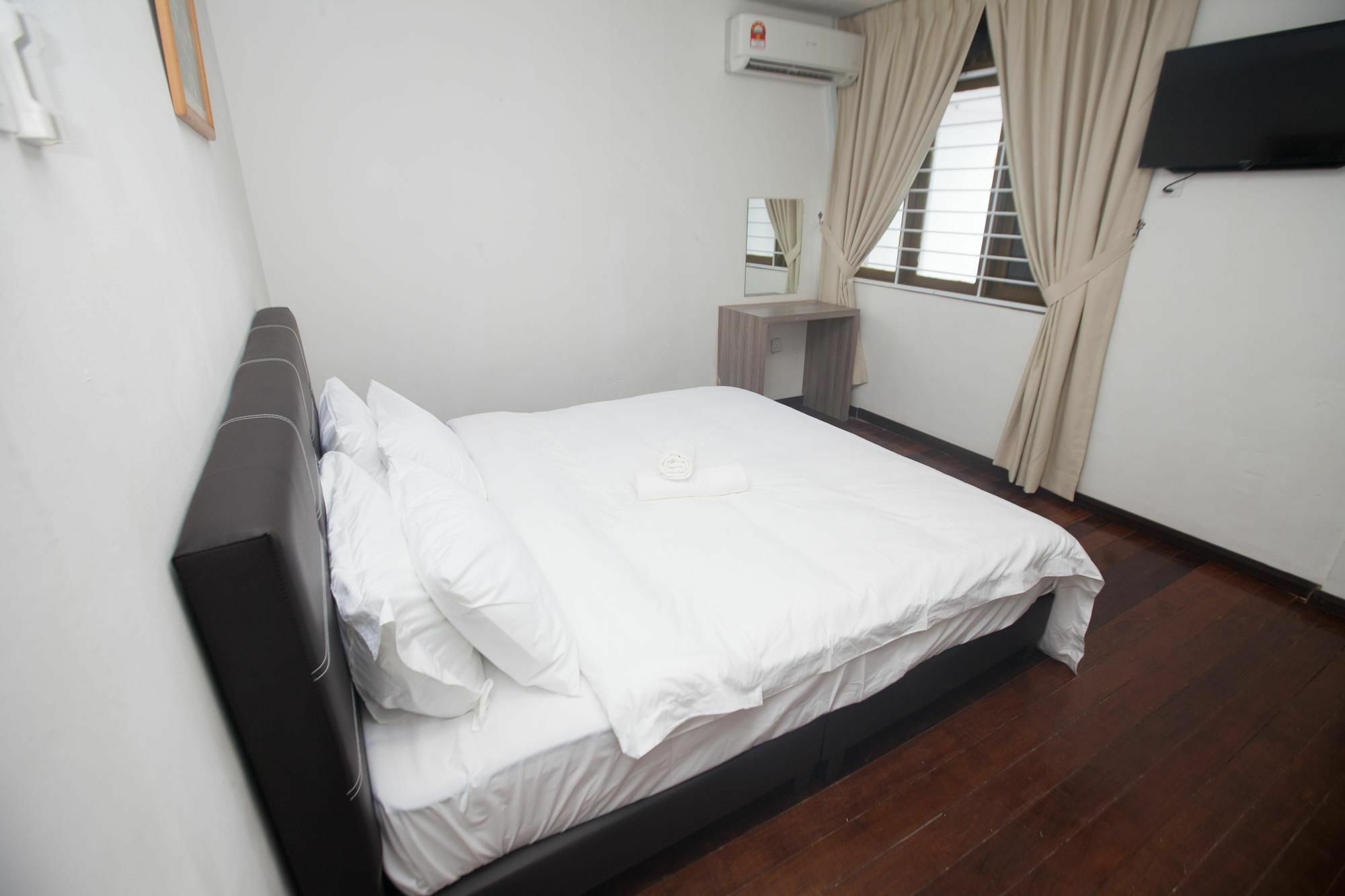 קוצ'ינג Natol Homestay - London מראה חיצוני תמונה